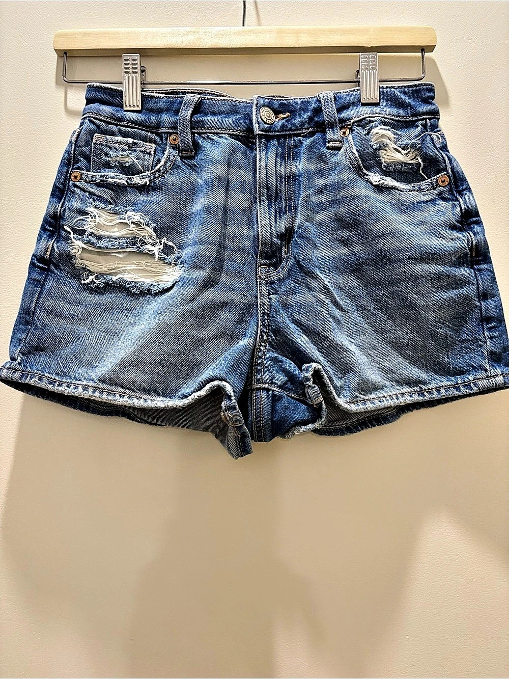American Eagle AE Denim Mom Short Distressed Denim Jean Shorts Blue